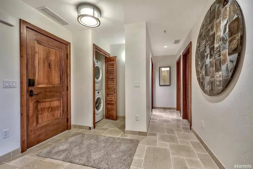 Ultimate Luxury With Extras Galore Across From Heavenly Village & Gondola - Zalanta South Lake Tahoe