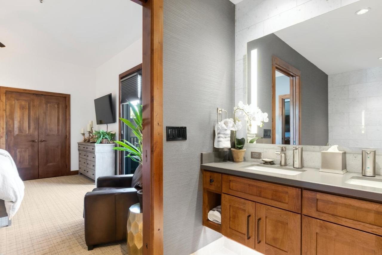 Ultimate Luxury With Extras Galore Across From Heavenly Village & Gondola - Zalanta South Lake Tahoe